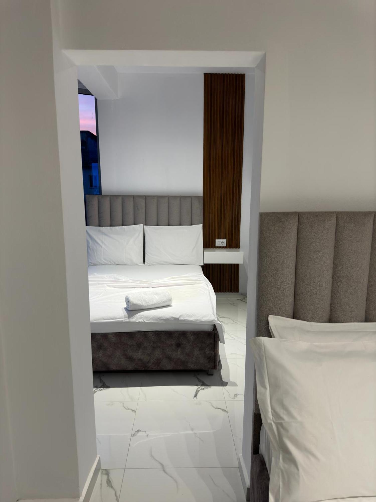 Hotel Elisabet Sarande Exterior photo